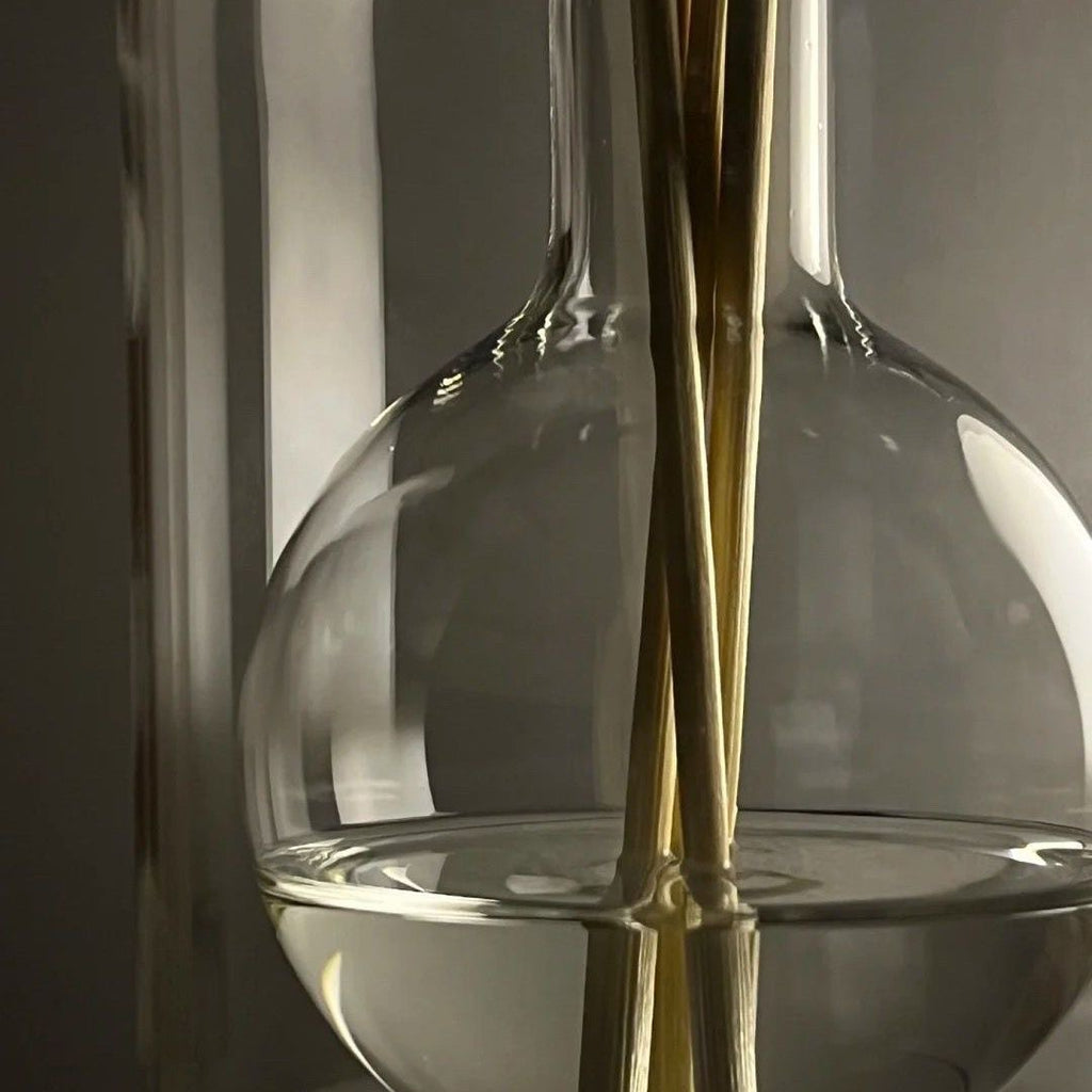Luxury Reed Diffuser – Elegant Home Fragrance & Relaxing Aroma Decor